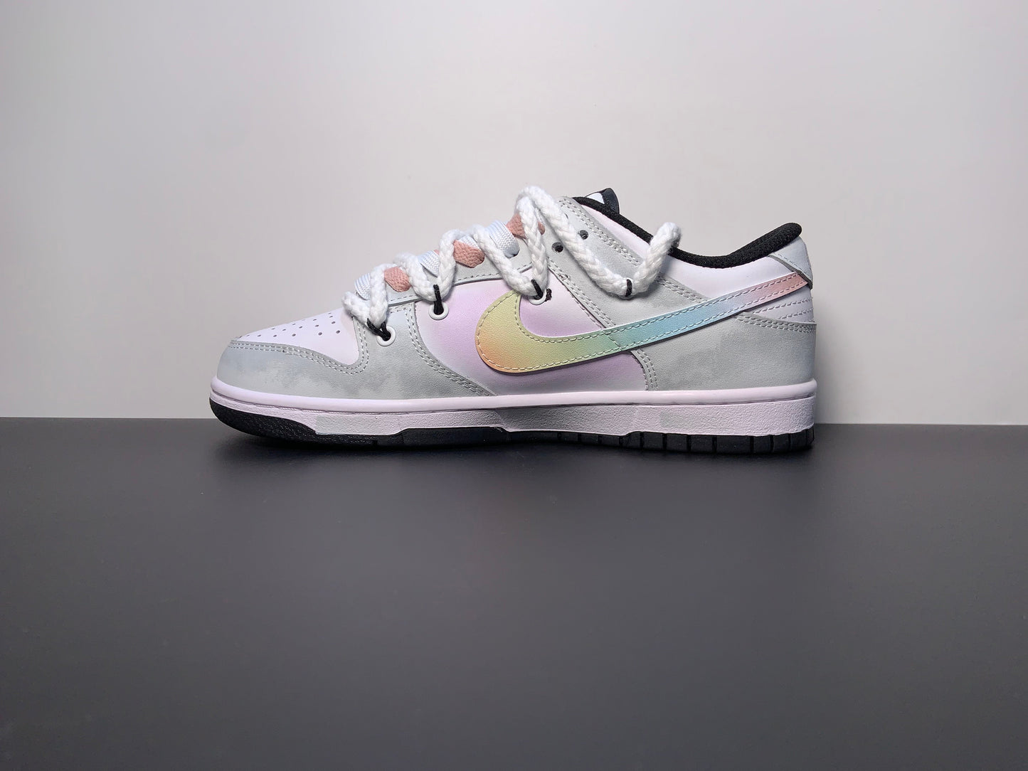 Nike SB Dunk Low LotStarry Dawn