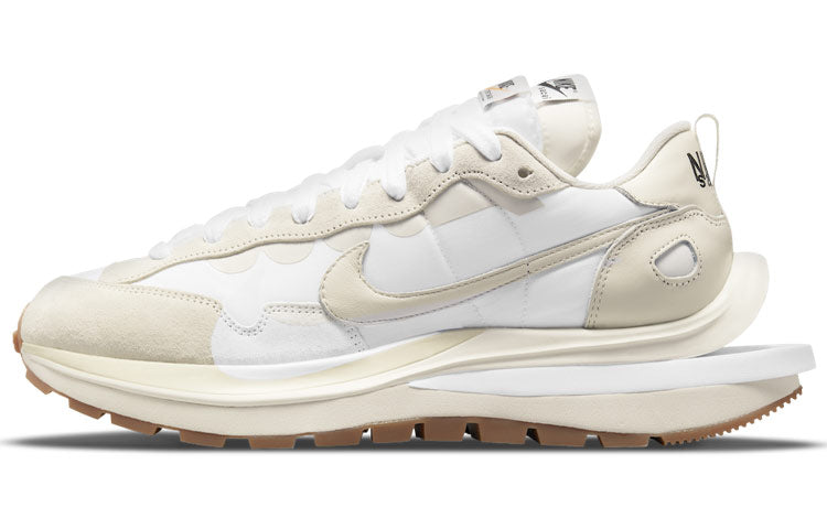 Nike VaporWaffle x Sacai Sail DD1875-100