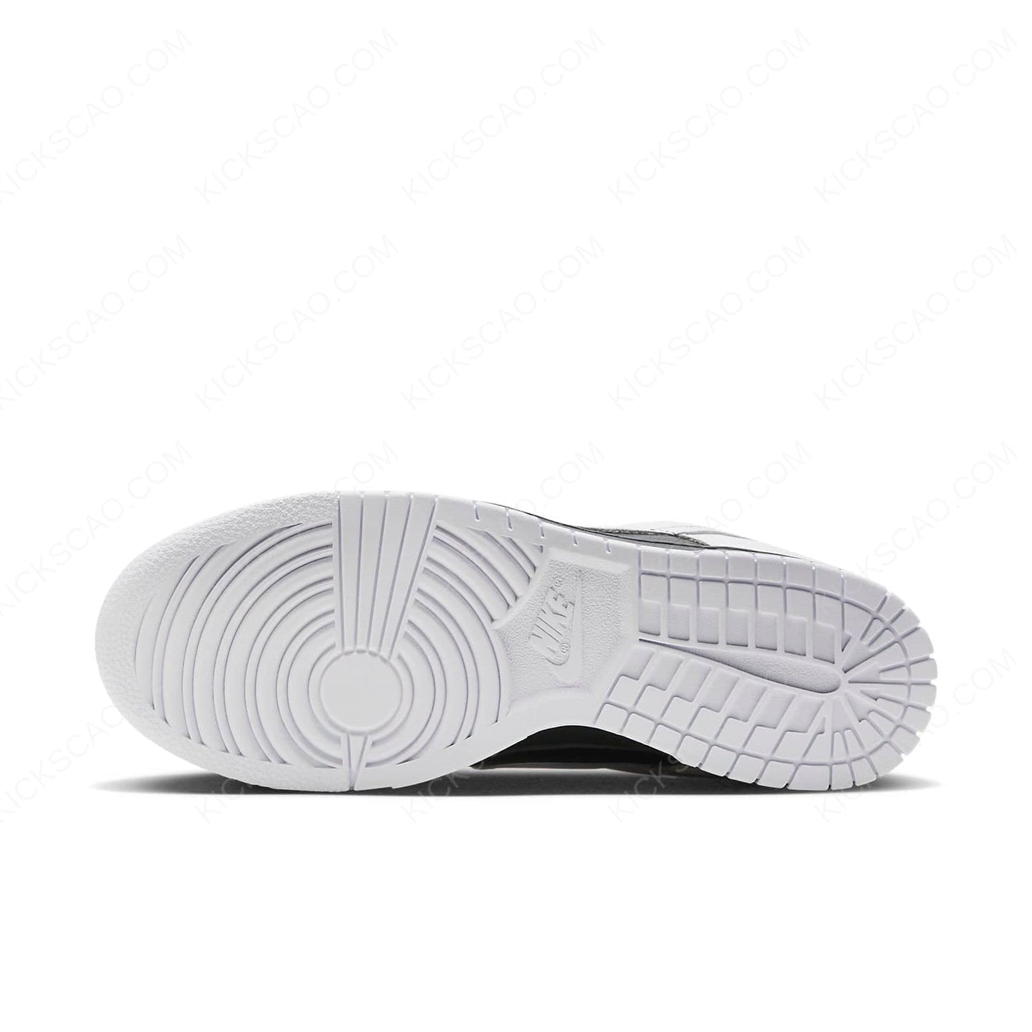 Nike Dunk Low “Reverse Panda”