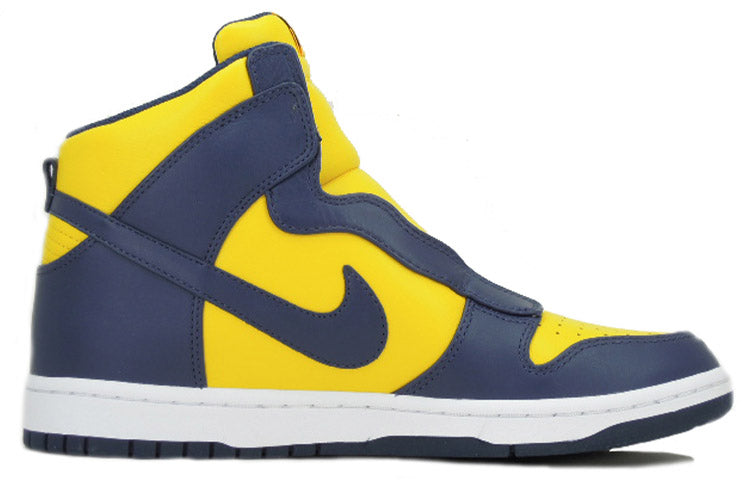 Nike Womens WMNS Dunk Lux Nikelab x Sacai - Obsidian Maize 776446-447