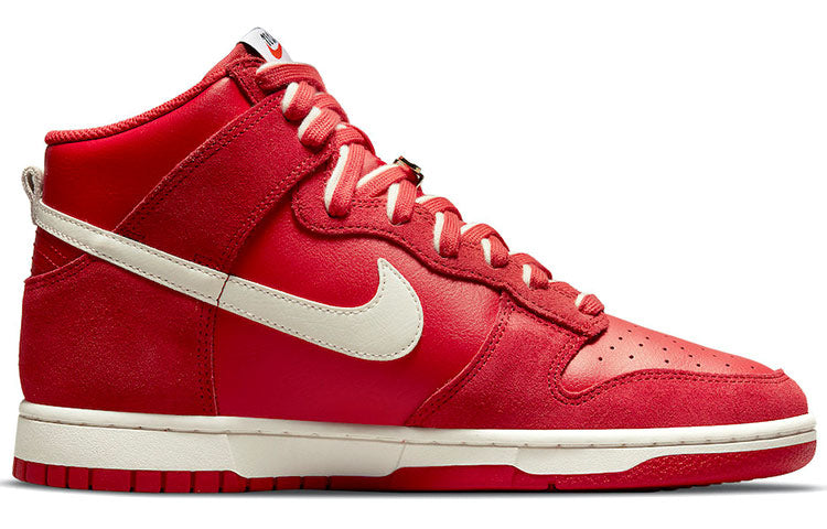 Nike Dunk High First Use DH0960-600