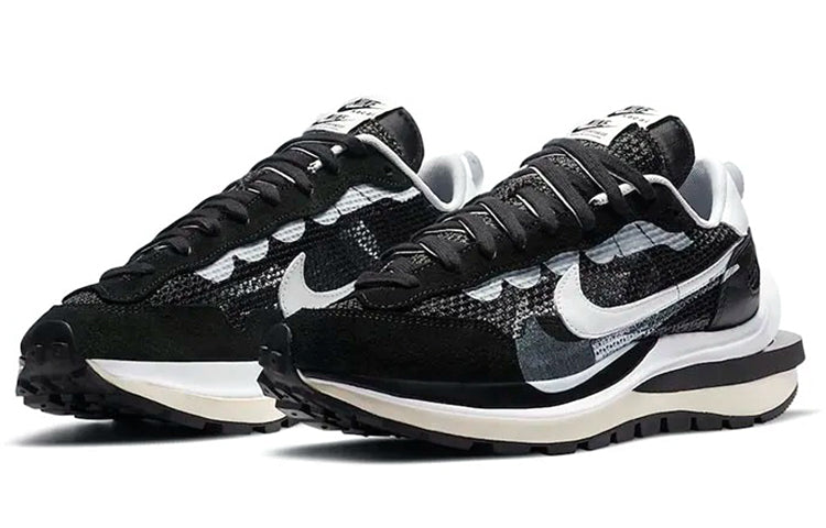 Nike Vaporwaffle Sacai Black White CV1363-001