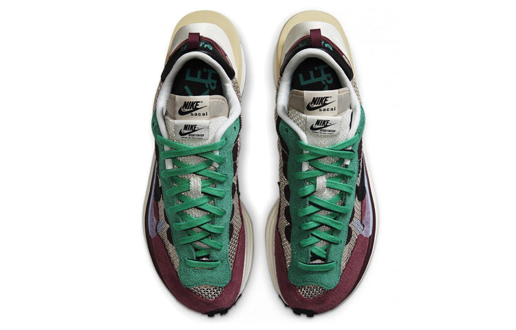 Nike Vaporwaffle Sacai String Villain Red DD3035-200