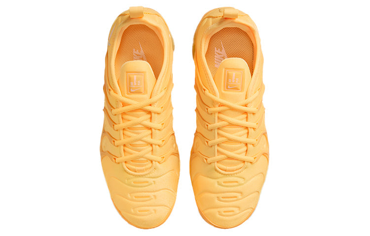 Nike Womens Air VaporMax Plus 'Yolk' Citron Pulse/White/Citron Pulse DJ5993-800