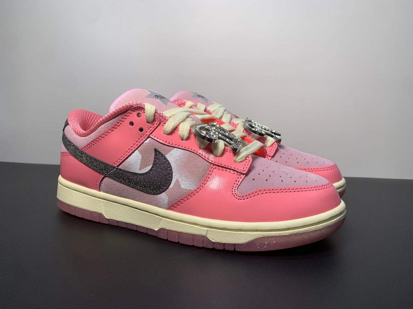 NK Dunk SB Low Hot Punch and Pink Foam FN8927-621