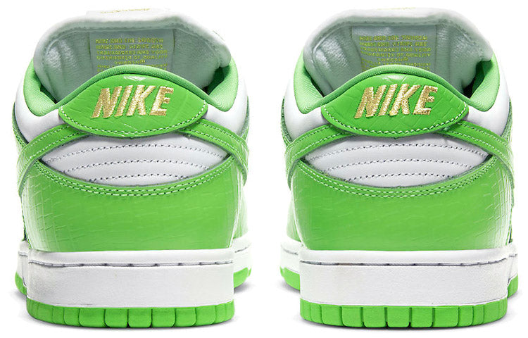 Nike SB Skateboard Dunk Low x Supreme Mean Green DH3228-101