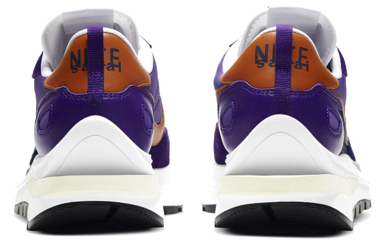 Nike VaporWaffle x Sacai Dark Iris DD1875-500