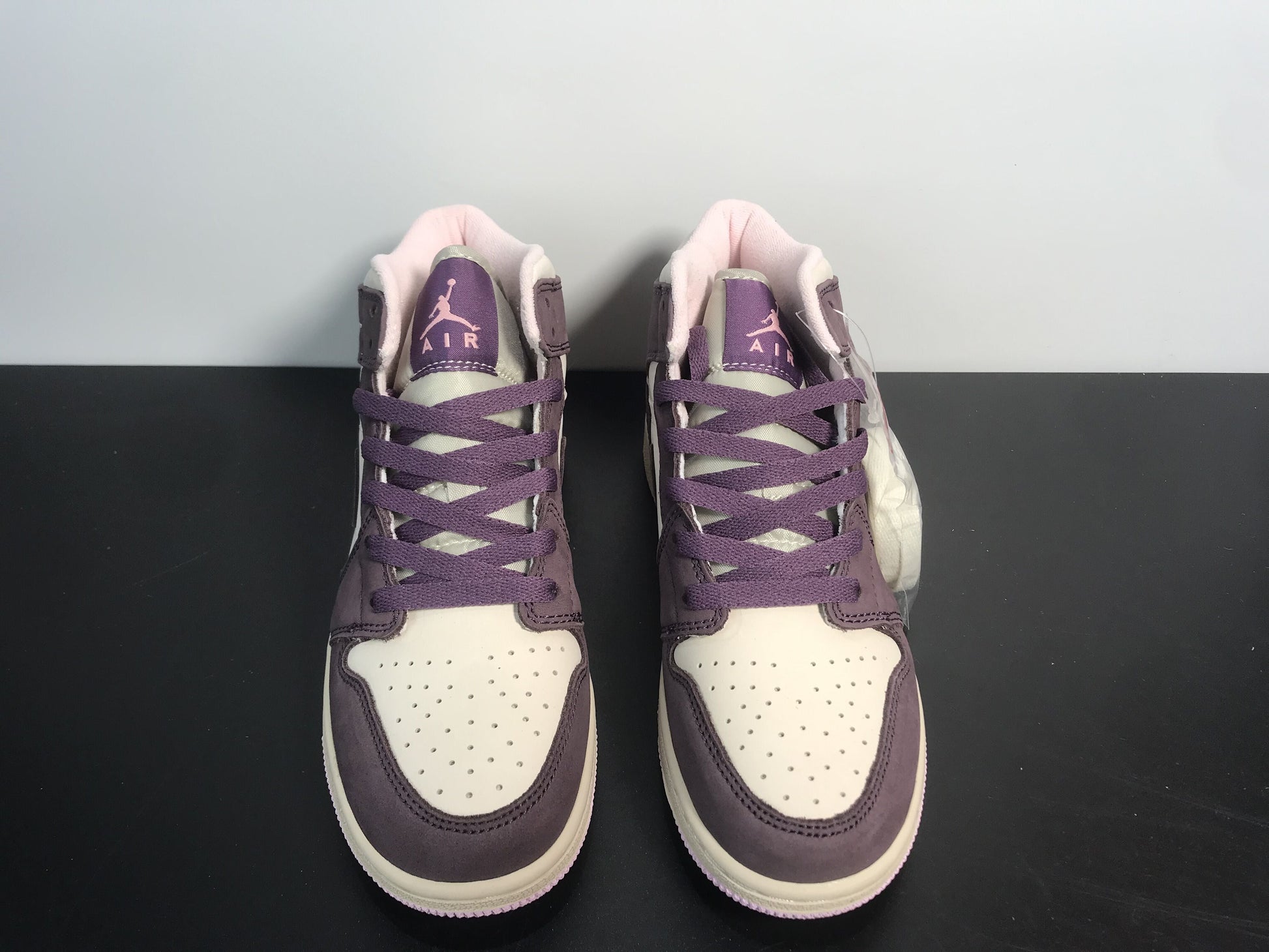 Air Jordan 1 Retro Mid 'Pro Purple'