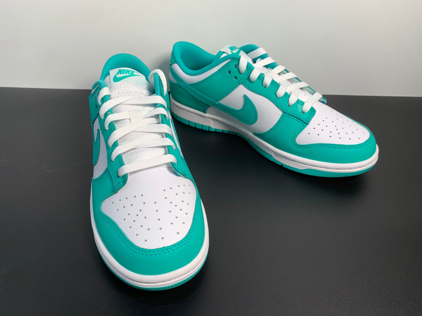 Nike Dunk Low Jade Green  White  dv0833-101