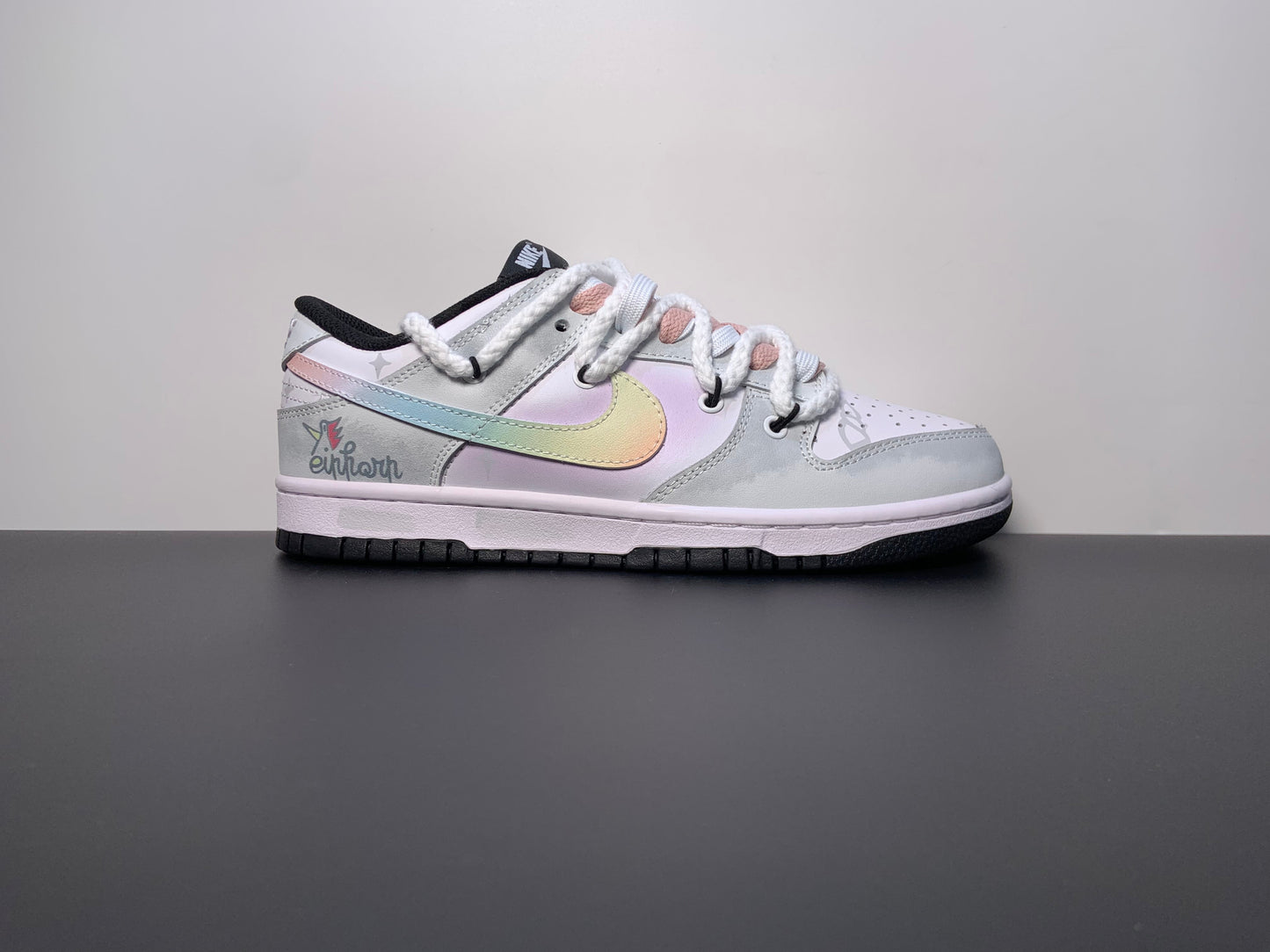 Nike SB Dunk Low LotStarry Dawn