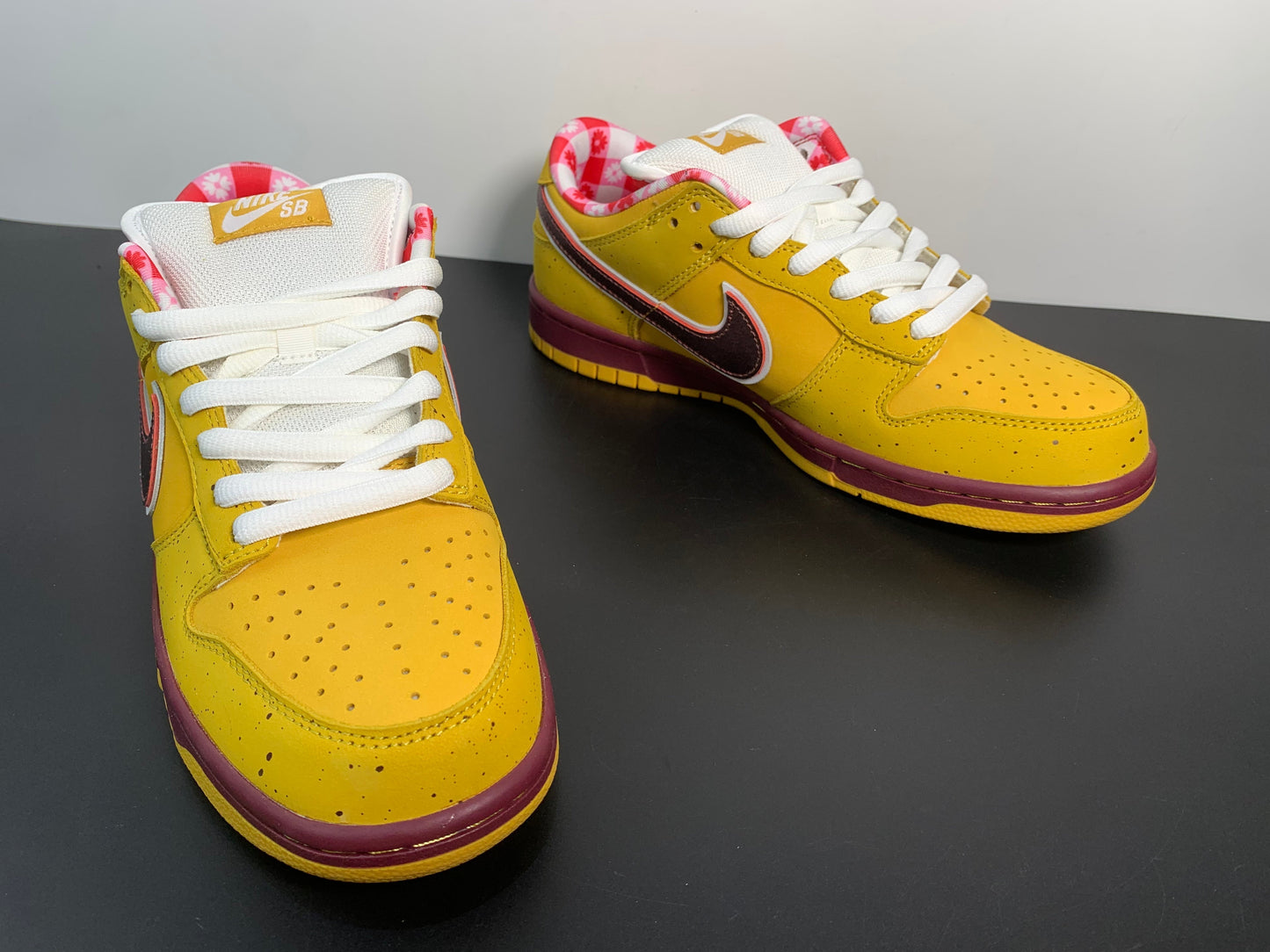 CONCEPTS X Dunk Low Premium SB 'Yellow Lobster' 313170-137566