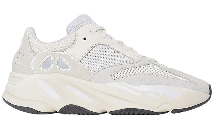 Adidas Yeezy Boost 700 Analog EG7596