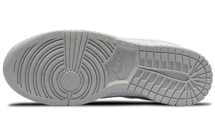 Nike Womens WMNS Dunk Low Next Nature Move To Zero - Sail DD1873-101