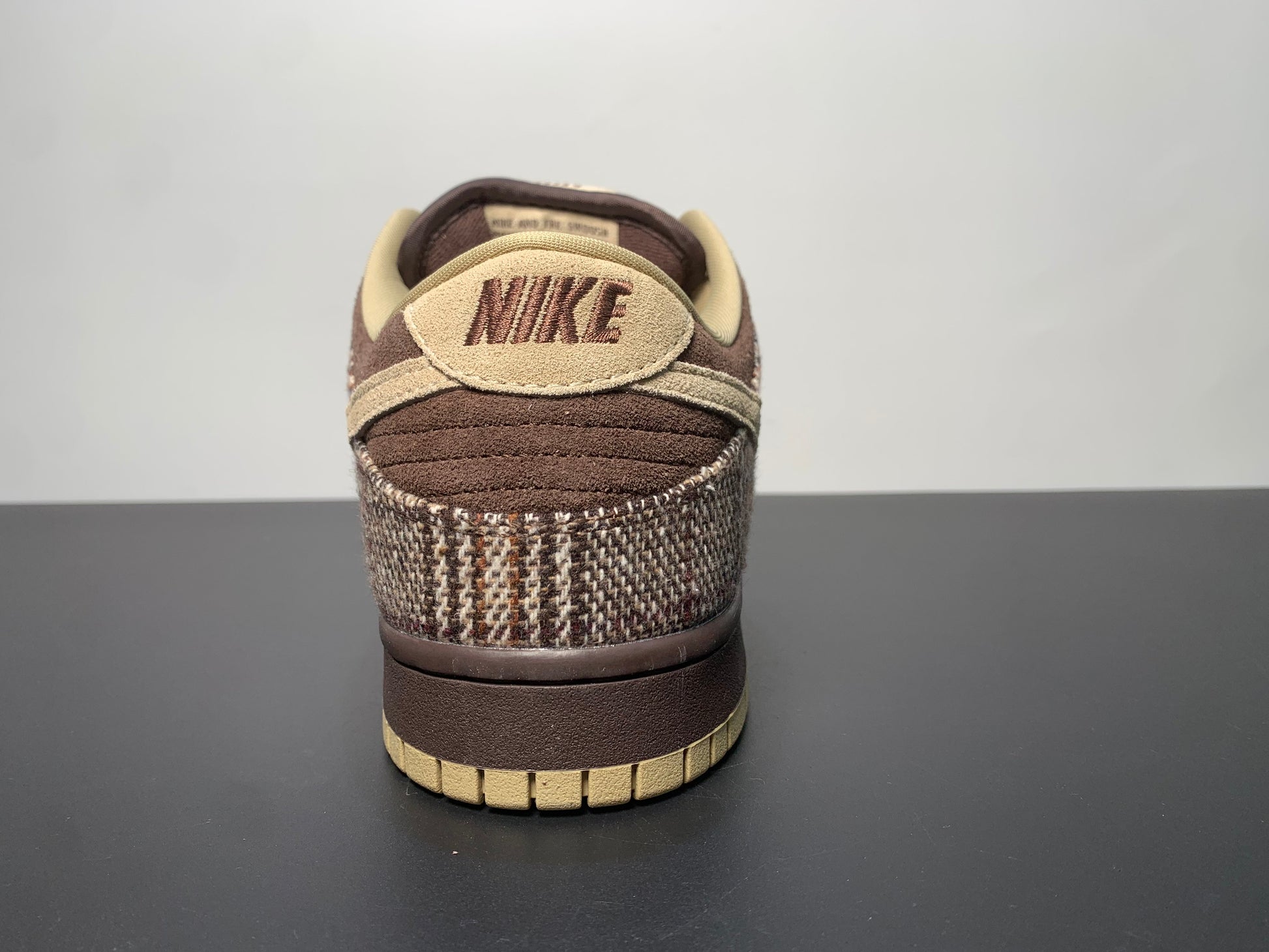 Dunk Low Pro SB 'Tweed'
