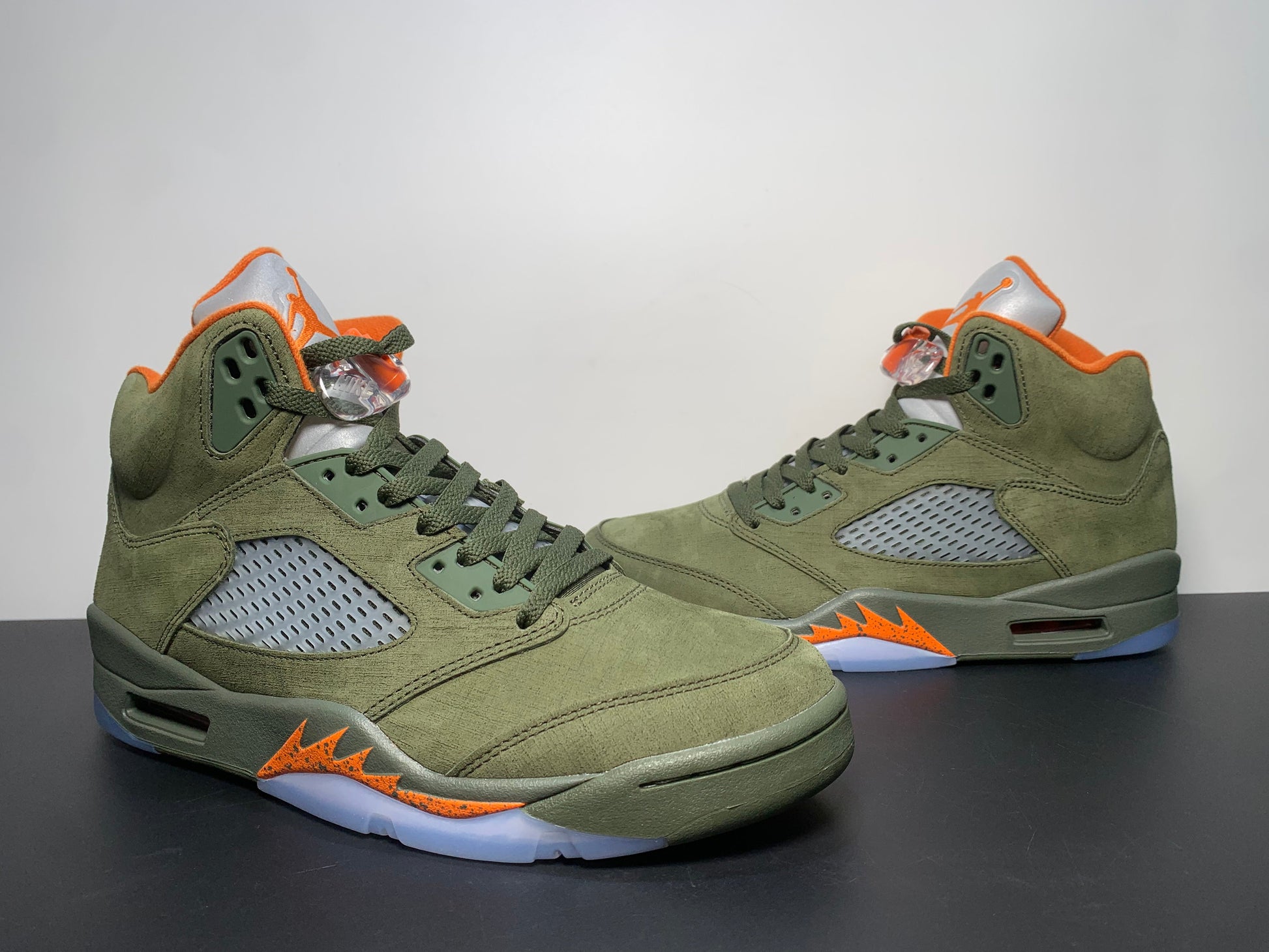 Nike Air Jordan 5 Retro Olive Solar Orange DD0587-308