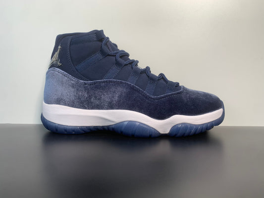 Air Jordan 11 Velvet Midnight Navy AR0715-441