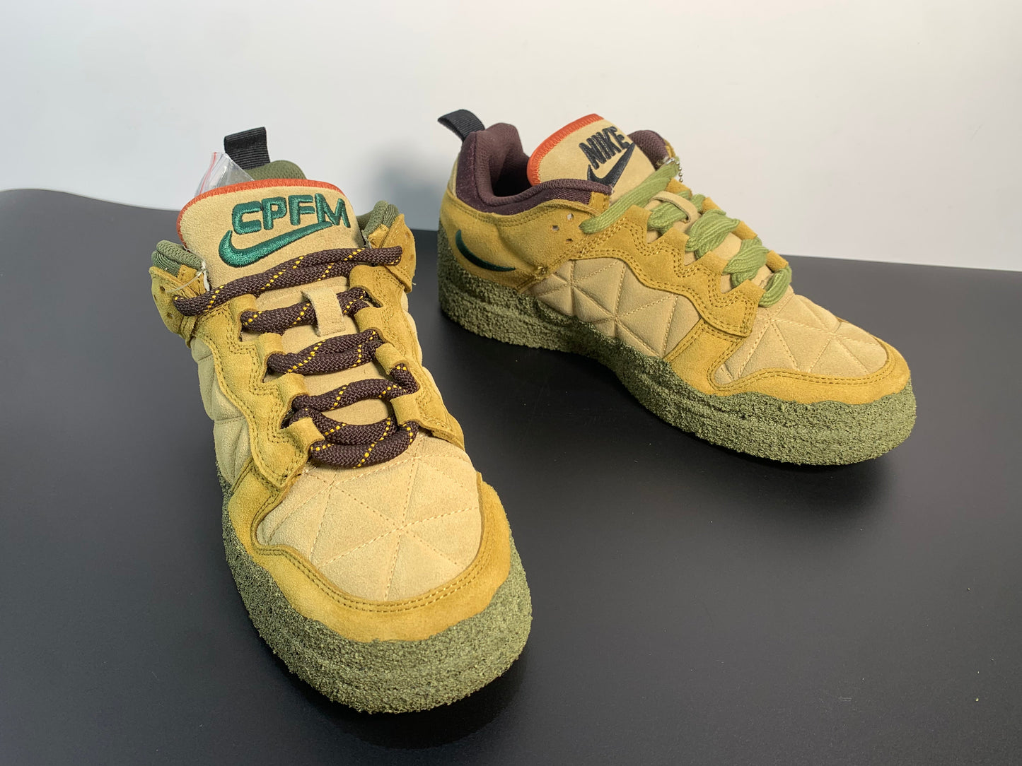 Cactus Plant Flea Market x Dunk Low SP 'Tan Mossy Green'  DM0430-700