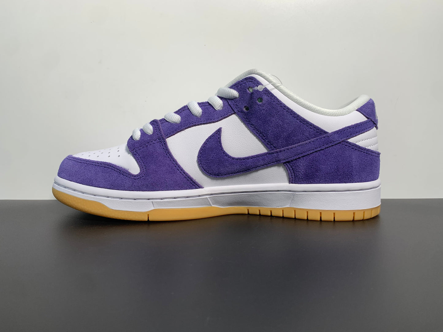 Nike SB Dunk Low “Purple Suede” Pro ISO Orange Label Court Purple Gum DV5464-500