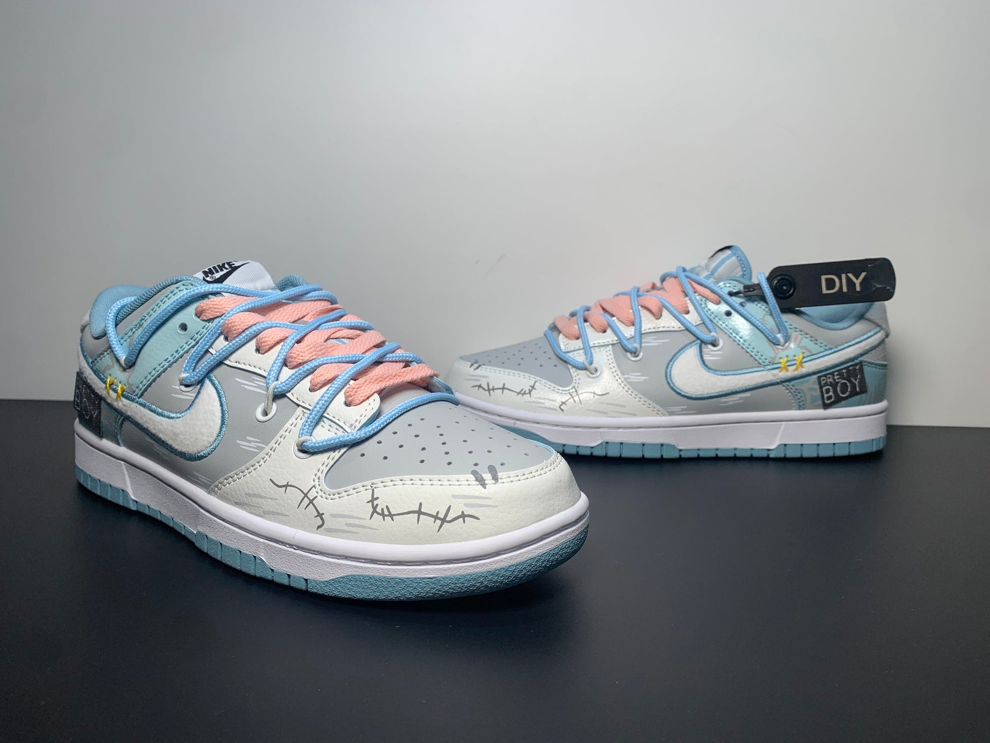 Nike Dunk Low Retro Fleece Swoosh Worn Blue