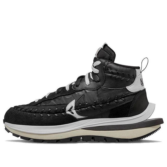 Nike Vaporwaffle Sacai x Jean Paul Gaultier Black White DH9186-001