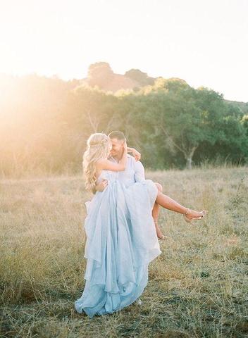 Simple blue wedding dresses deals